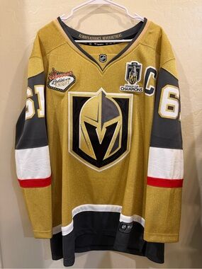 Vegas Golden Knights Women’s Gold Hockey Jersey - Captain Stone 61